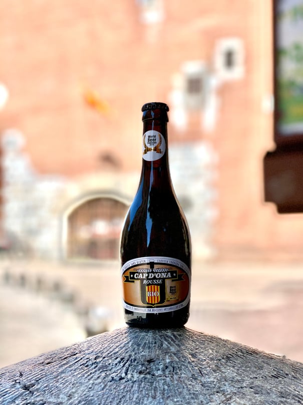 Bière catalane Cap d'Ona produite à Argelès-sur-mer, au pied du célèbre Castillet à Perpignan